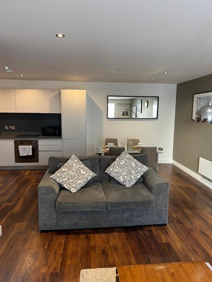 Stunning Manchester City Centre Apartment! Ideal For Small Groups ภายนอก รูปภาพ