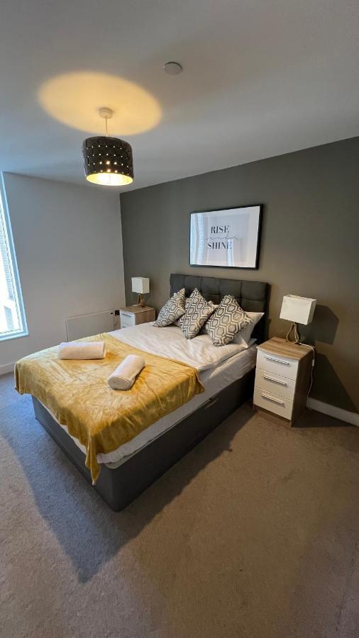 Stunning Manchester City Centre Apartment! Ideal For Small Groups ภายนอก รูปภาพ