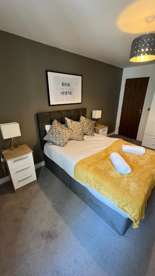 Stunning Manchester City Centre Apartment! Ideal For Small Groups ภายนอก รูปภาพ