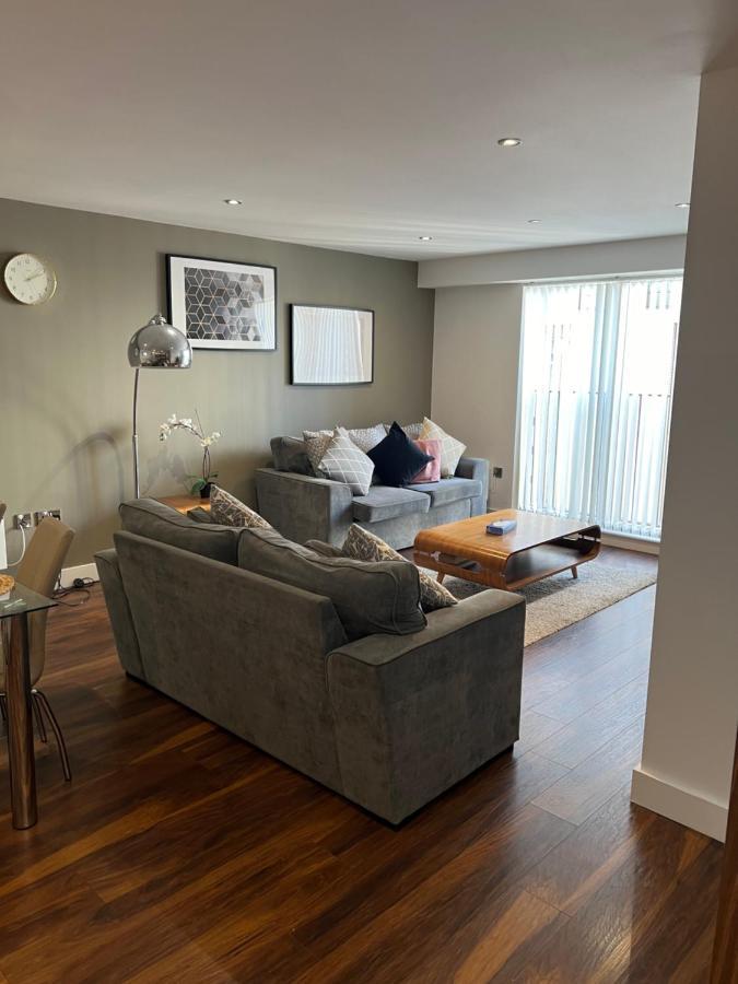 Stunning Manchester City Centre Apartment! Ideal For Small Groups ภายนอก รูปภาพ